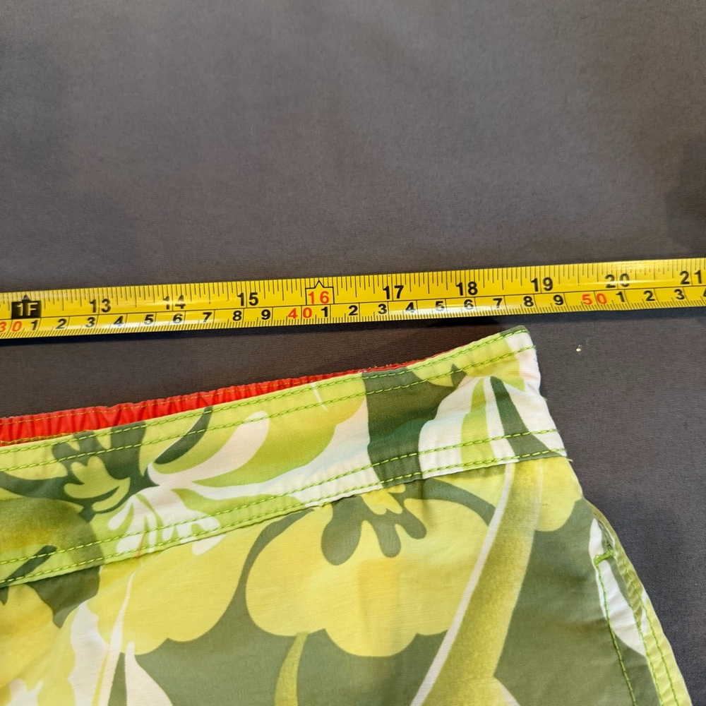 Tommy Bahama Swim Trunks Men's Size XL Green Floral Print Mesh Lined Drawstring - Picture 6 of 6
